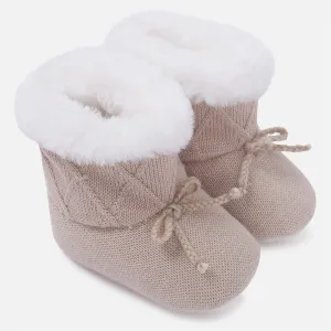 9626 Baby knit pram boots with faux fur