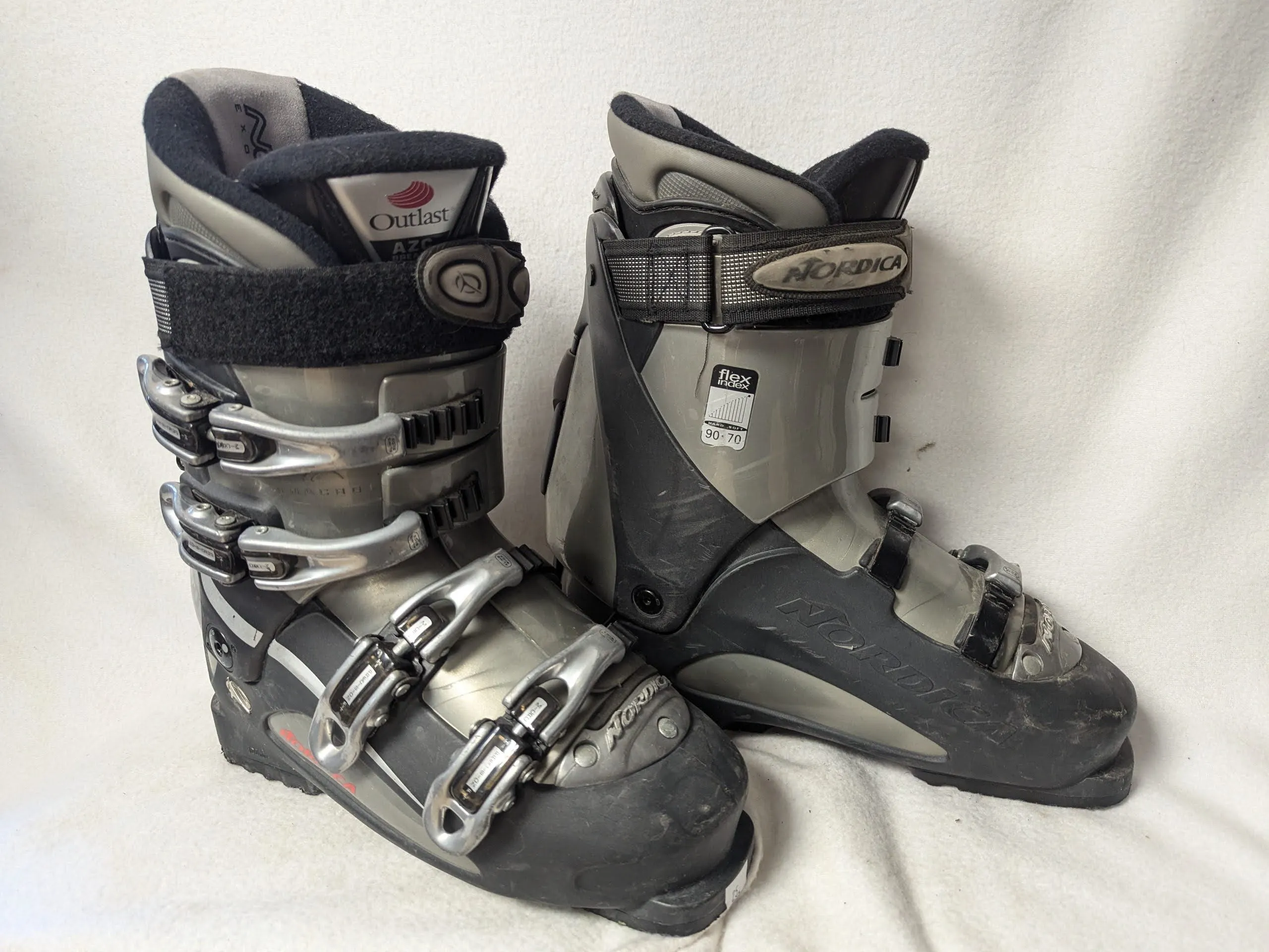 Nordica Next 9.0 Ski Boots Size Mondo 26.5 Color Gray Condition Used